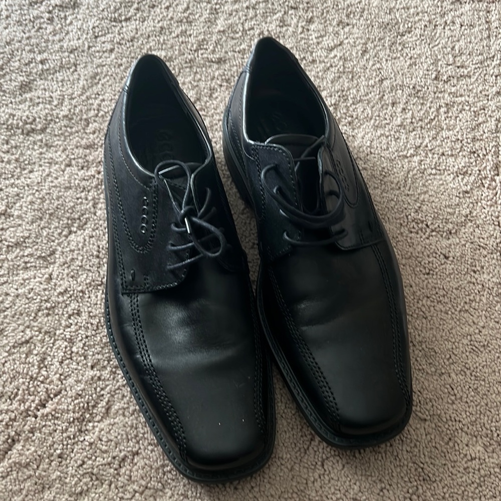 Ecco Men Black Dress Shoes